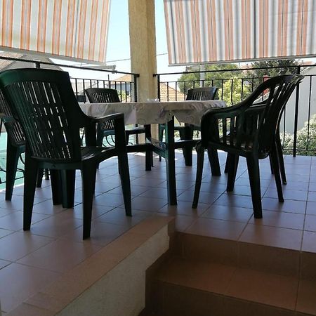 Apartments Ljubica Биоград на Мору Екстериор снимка