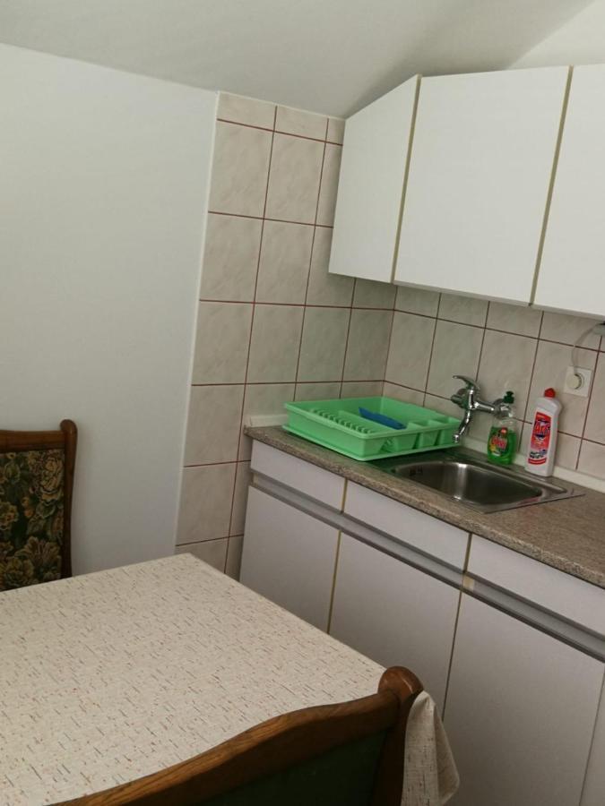 Apartments Ljubica Биоград на Мору Екстериор снимка