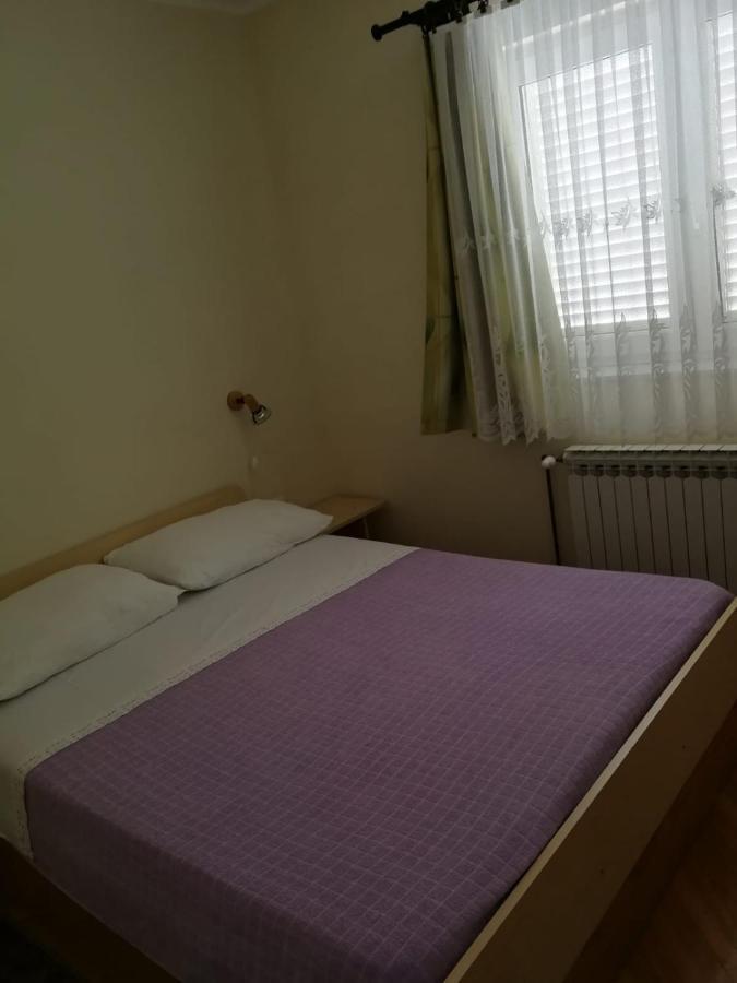 Apartments Ljubica Биоград на Мору Екстериор снимка