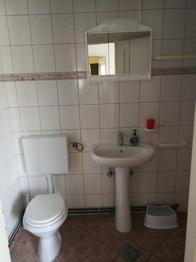 Apartments Ljubica Биоград на Мору Екстериор снимка
