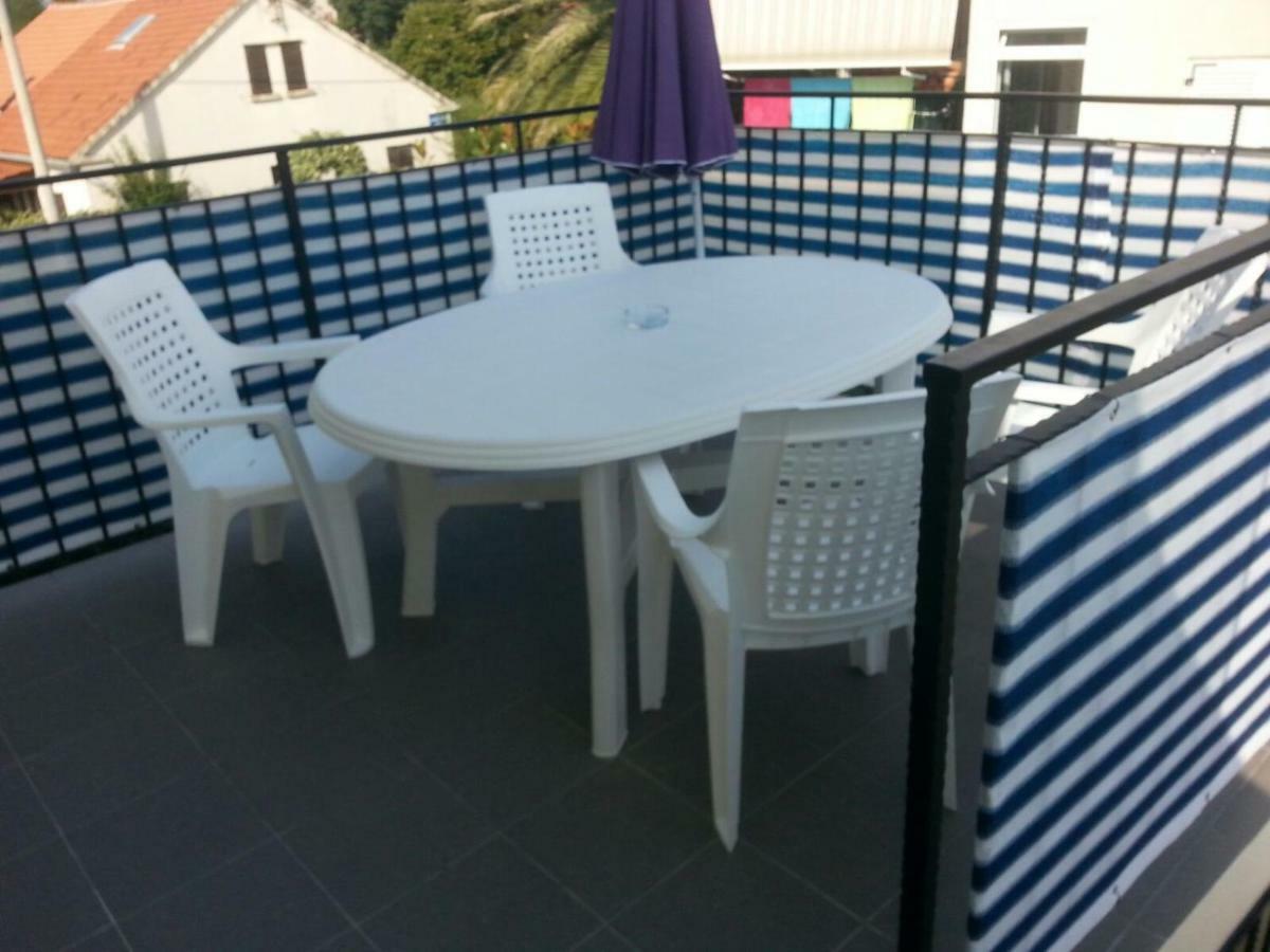 Apartments Ljubica Биоград на Мору Екстериор снимка